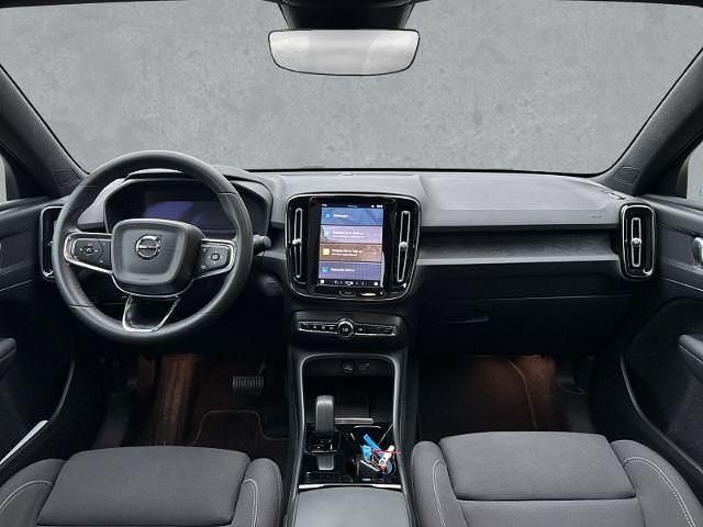 Gebraucht Volvo C40 Core 169 kW (231 PS) 2023 Stone) / solid (schwarz SUV