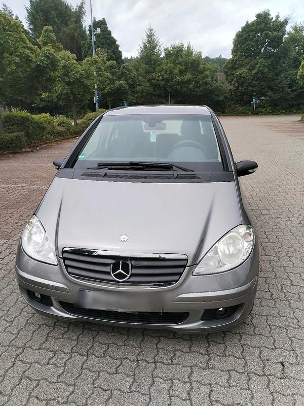 Andere farben Gebraucht 2007 Mercedes A160 Kleinwagen | 1.999 € (Fairer Preis) - Bild 1/4