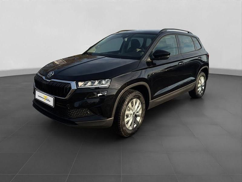 Neu Skoda Karoq Selection 150 PS (110 kW) 2025 Schwarz SUV