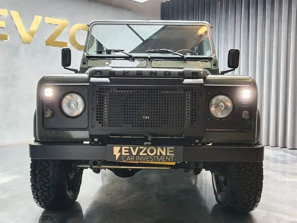 Gebraucht Land Rover Defender S 122 PS (89 kW) 2002 Grün SUV