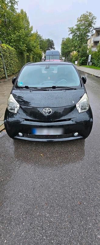 Schwarz Gebraucht 2009 Toyota iQ Kleinwagen | 4.000 € (Guter Preis) - Bild 1/4