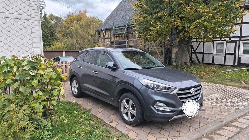 Gebraucht Hyundai Tucson 132 PS (97 kW) 2016 Andere farben SUV