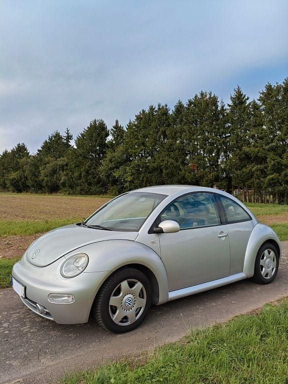 Grau Gebraucht 2001 VW Beetle Coupé | 3.900 € (Fairer Preis) - Bild 1/4
