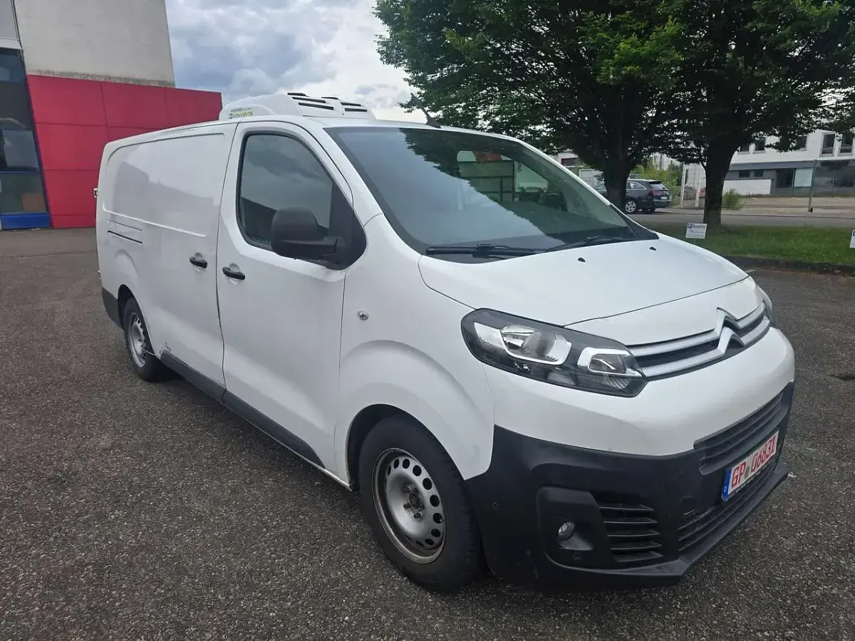 Gebraucht Citroën Jumpy 150 PS (110 kW) 2019 Weiß Van / Kleinbus