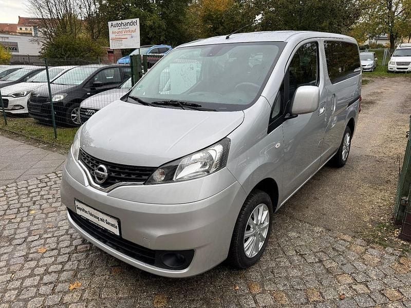 Silber Gebraucht 2016 Nissan Evalia Tekna Van / Kleinbus | 12.999 € (Fairer Preis) - Bild 1/4