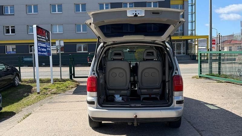 Gebraucht VW Sharan Highline 204 PS (150 kW) 2003 Silber Van / Kleinbus