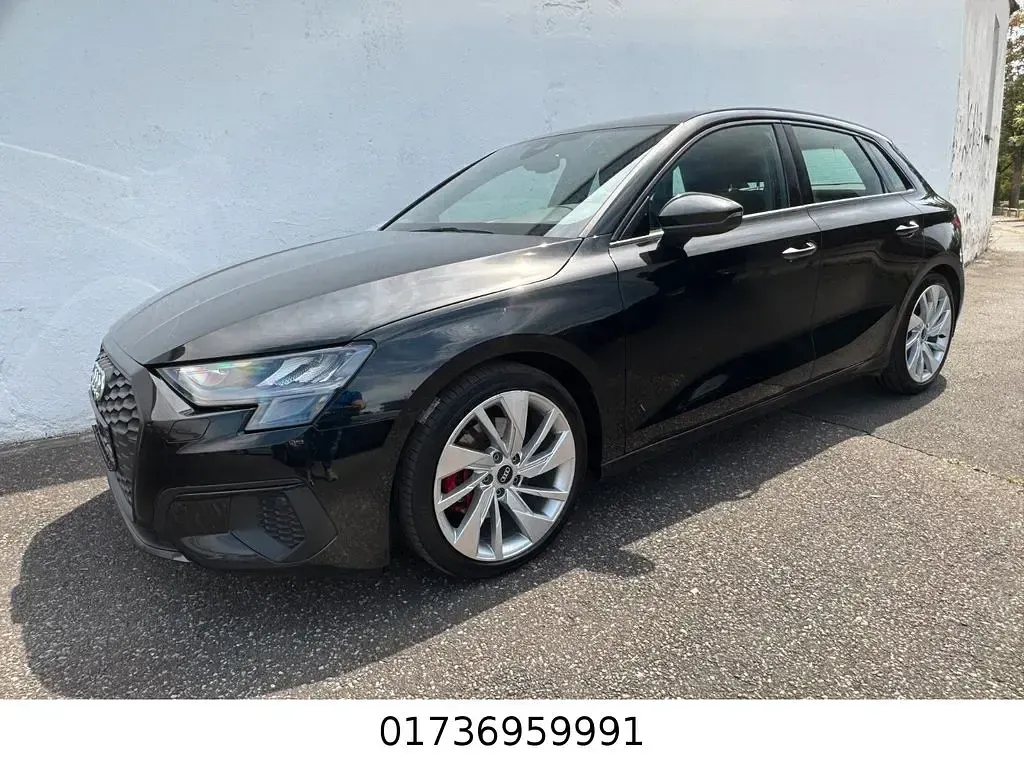 Gebraucht Audi A3 Basis 150 PS (110 kW) 2022 Schwarz Limousine