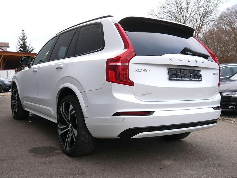 Gebraucht Volvo XC90 Ultimate 235 PS (172 kW) 2022 Weiß SUV
