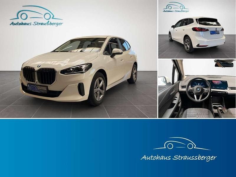 Alpinweiss iii Gebraucht 2024 BMW 218 Luxury Line Limousine | 24.390 € (Superpreis) - Bild 1/4