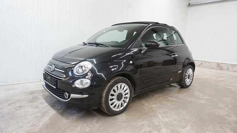 Gebraucht Fiat 500 Dolcevita 69 PS (50 kW) 2021 Schwarz Cabrio