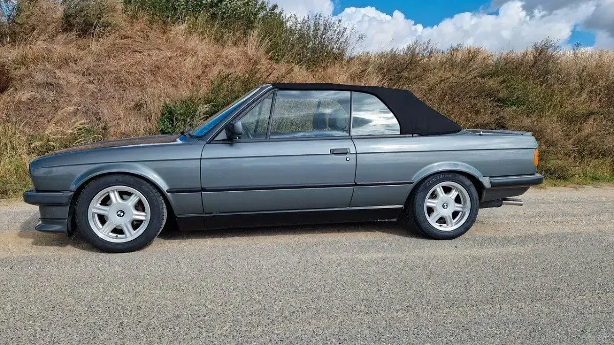 Gebraucht BMW 320 Cabriolet Shadowline 129 PS (94 kW) 1990 Grau Cabrio