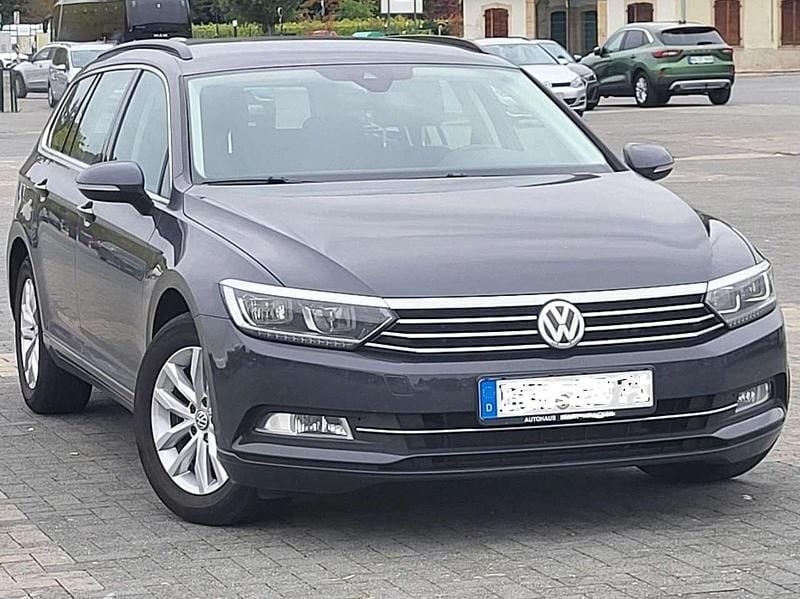 Gebraucht VW Passat 150 PS (110 kW) 2015 Grau Kombi