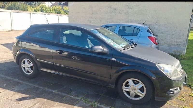 Gebraucht Opel Astra 120 PS (88 kW) 2007 Grau Limousine