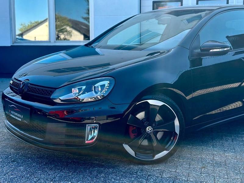 Schwarz Gebraucht 2012 VW Golf VI GTI Limousine | 13.400 € (Teuer) - Bild 1/4