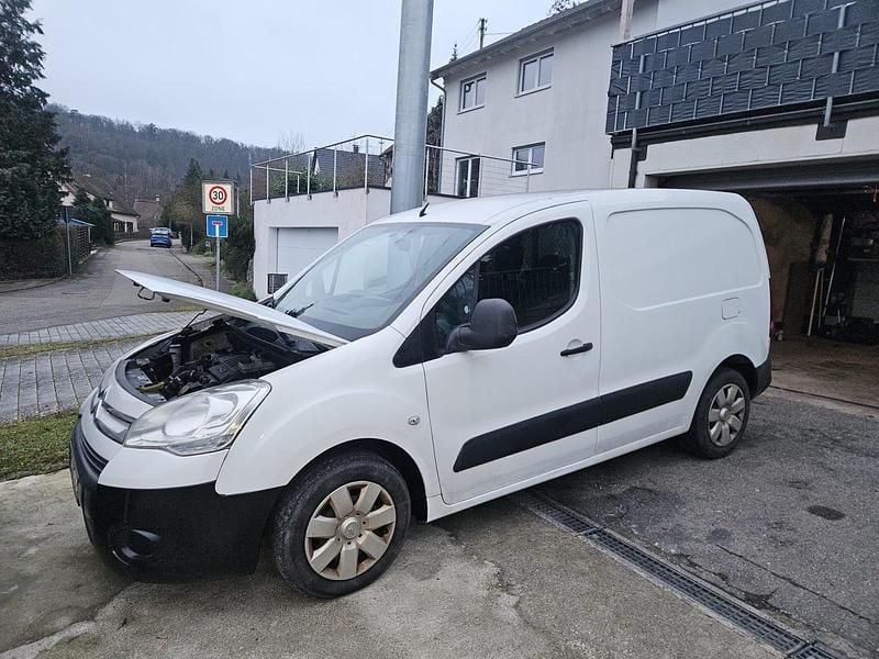 Weiß Gebraucht 2011 Citroën Berlingo Van / Kleinbus | 2.800 € (Superpreis) - Bild 1/4