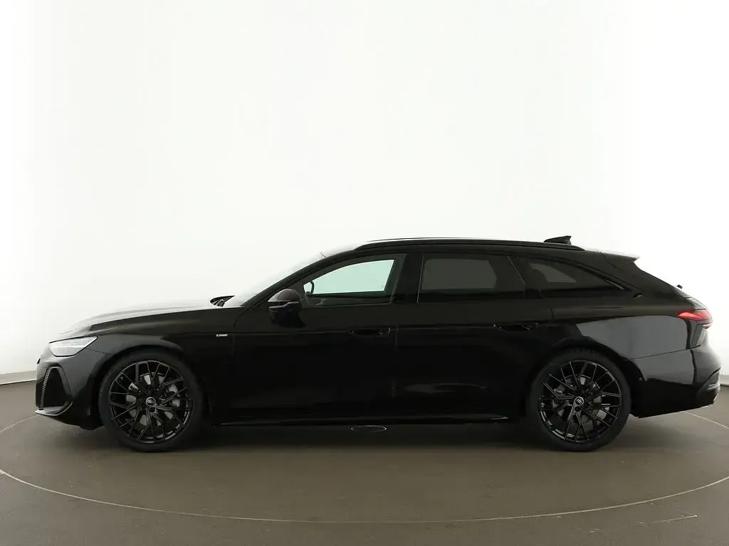 Gebraucht Audi A6 Sport 204 PS (150 kW) 2025 Schwarz Kombi
