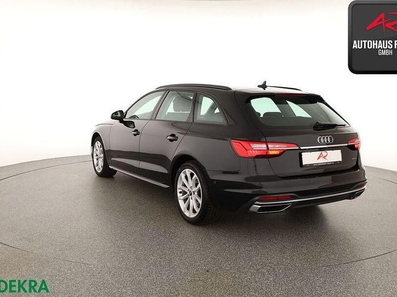 Gebraucht Audi A4 Ambiente 204 PS (150 kW) 2023 Brillantschwarz Kombi