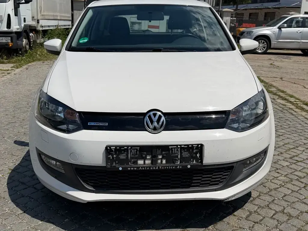 Gebraucht VW Polo Trendline 75 PS (55 kW) 2010 Weiß Kleinwagen