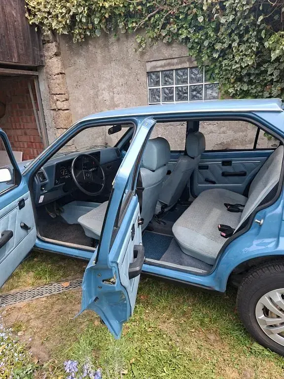 Gebraucht Opel Kadett 75 PS (55 kW) 1983 Blau Kombi