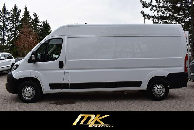 Gebraucht Peugeot Boxer 140 PS (102 kW) 2024 Kaolin weiß Van