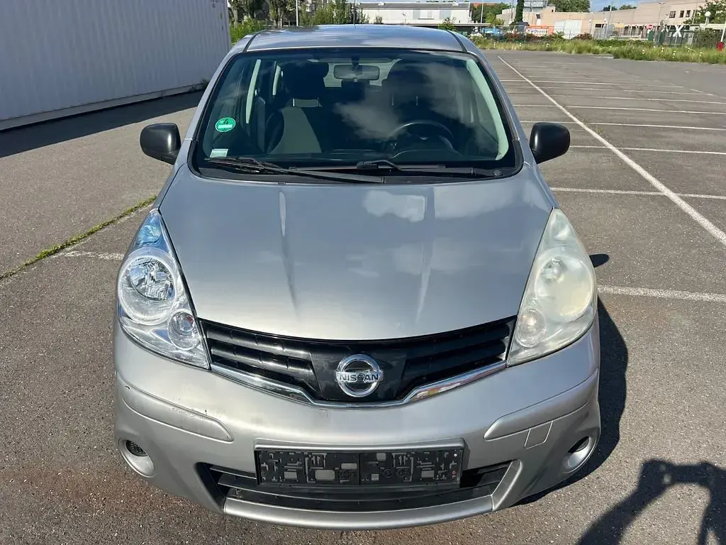 Gebraucht Nissan Note Acenta 88 PS (64 kW) 2009 Silber Kleinwagen