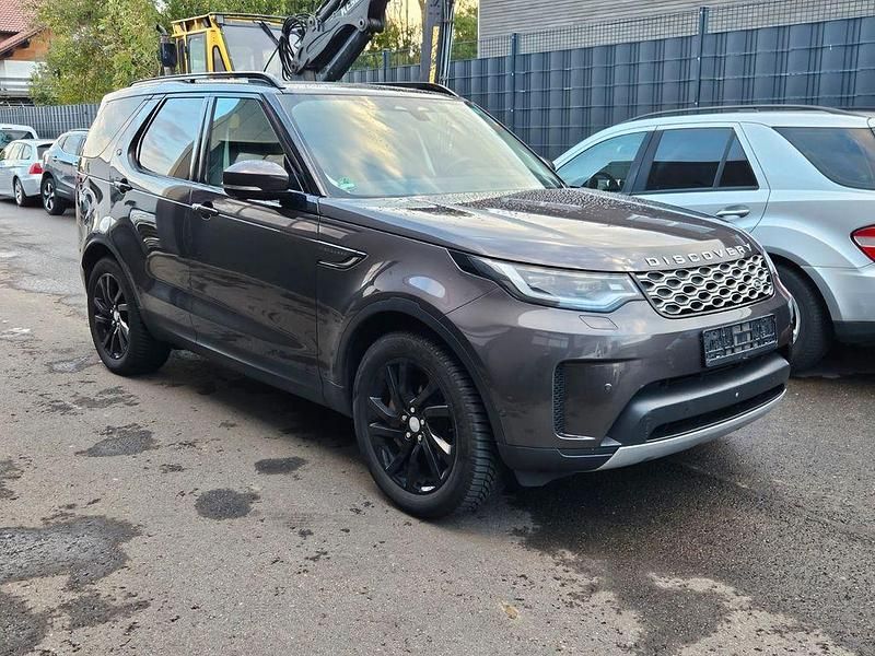 Grau Gebraucht 2021 Land Rover Discovery 5 HSE SUV | 31.450 € - Bild 1/4