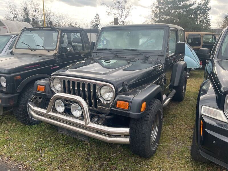 Schwarz Gebraucht 2001 Jeep Wrangler Sport SUV | 17.885 € (Fairer Preis) - Bild 1/4