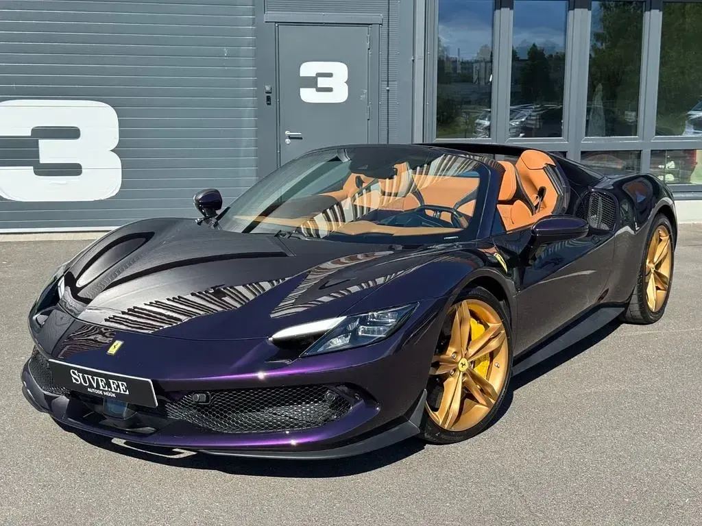 Gebraucht Ferrari 296 829 PS (609 kW) 2026 Violett Cabrio