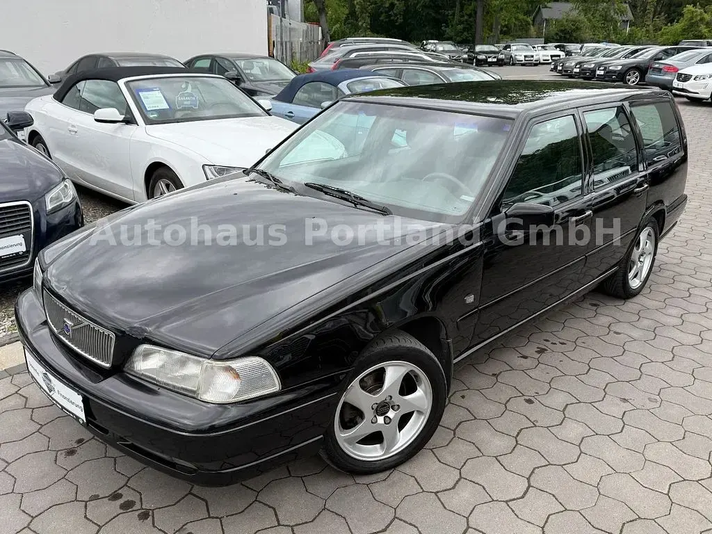 Gebraucht Volvo V70 170 PS (125 kW) 1999 Schwarz Kombi