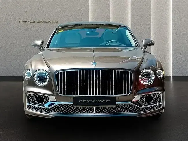 Gebraucht Bentley Flying Spur 635 PS (467 kW) 2020 Braun Limousine