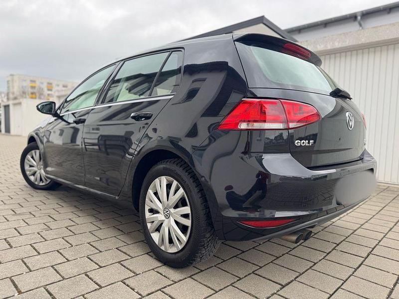 Gebraucht VW Golf VII Highline 150 PS (110 kW) 2013 Schwarz Limousine