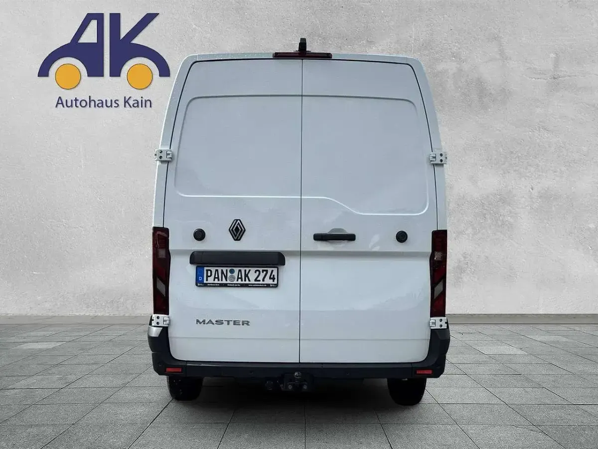 Gebraucht Renault Master 150 PS (110 kW) 2024 Mineral weiss Van / Kleinbus