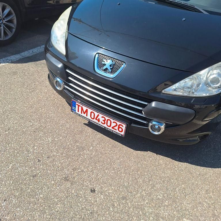 Schwarz Gebraucht 2007 Peugeot 307 CC Cabrio | 3.400 € (Fairer Preis) - Bild 1/4