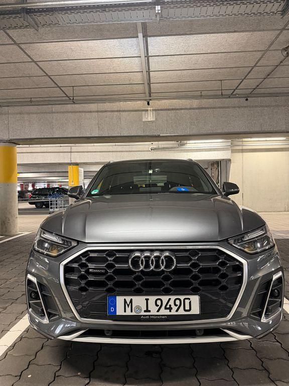 Gebraucht Audi Q5 S-Line 204 PS (150 kW) 2022 Grau SUV