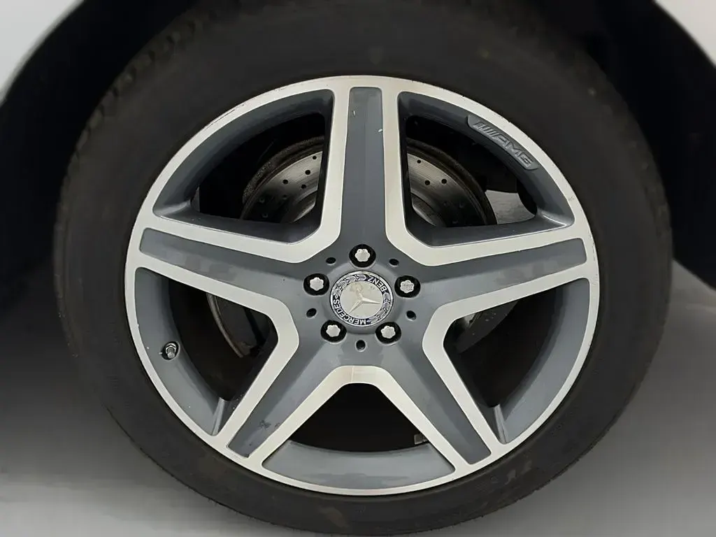 Gebraucht Mercedes ML350 AMG line 258 PS (189 kW) 2012 Silber SUV