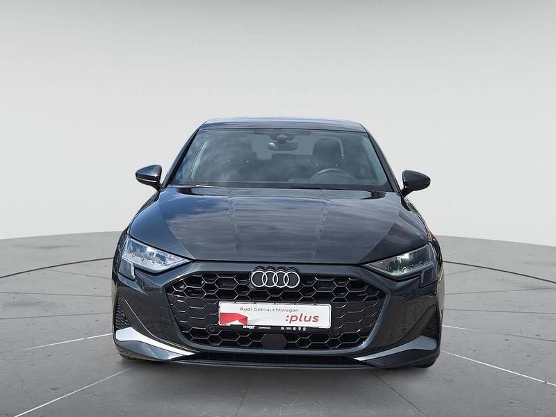 Gebraucht Audi A3 Advanced Plus 150 PS (110 kW) 2025 Manhattangrau metallic Limousine