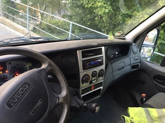 Gebraucht Iveco Daily 116 PS (85 kW) 2011 Weiß