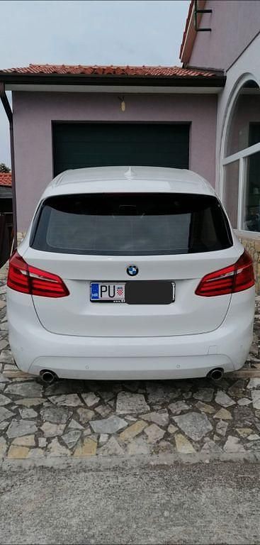 Gebraucht BMW 220 Active Tourer Advantage 190 PS (139 kW) 2018 Weiß Van / Kleinbus