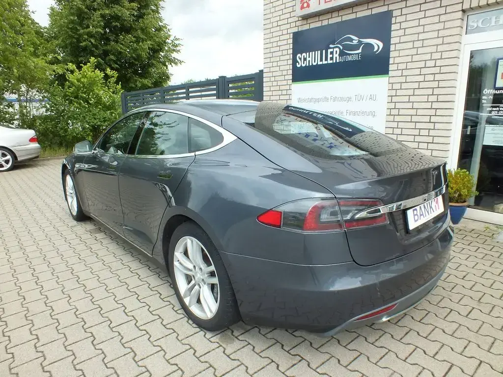 Gebraucht Tesla Model S 269 kW (367 PS) 2015 Grau Kleinwagen