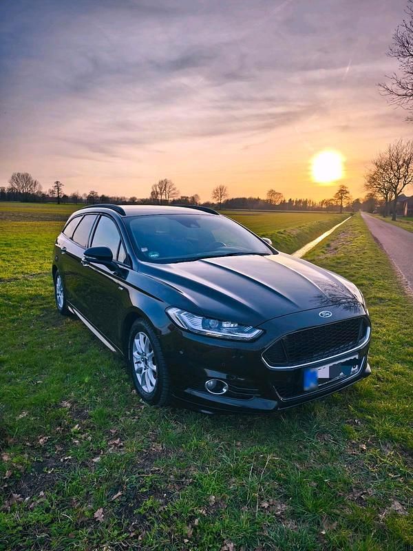 Gebraucht Ford Mondeo ST-Line 165 PS (121 kW) 2018 Schwarz Kombi