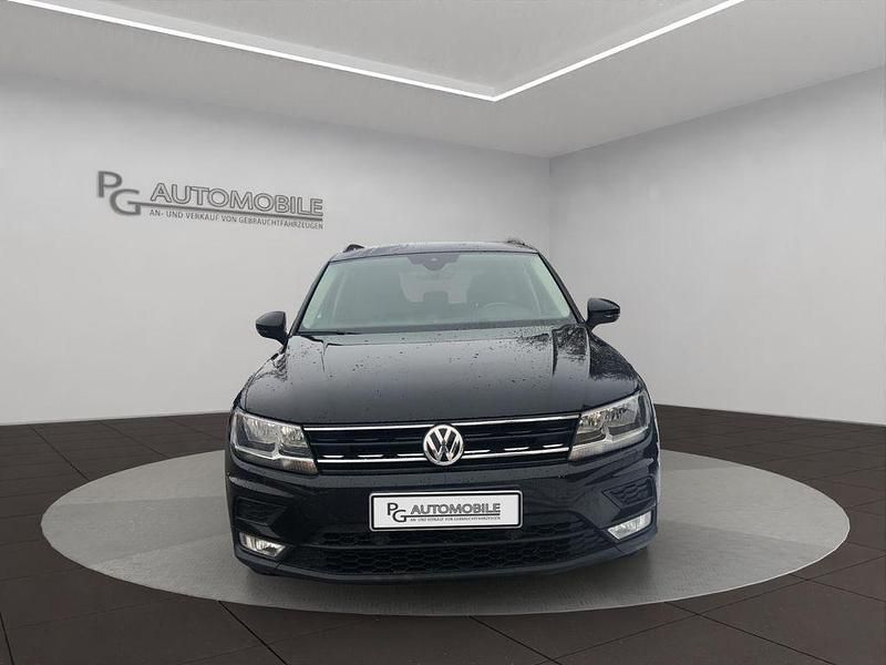 Gebraucht VW Tiguan Comfortline 150 PS (110 kW) 2016 Schwarz SUV