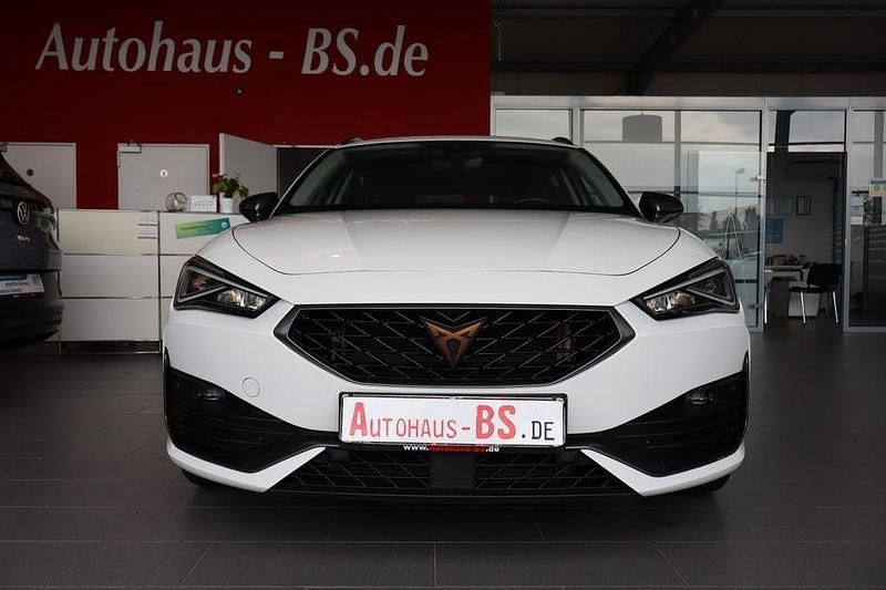 Usata Cupra Leon 150 CV (110 kW) 2024 Bianco Berlina