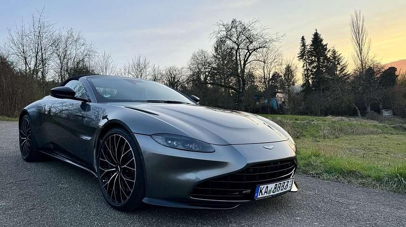 Gebraucht Aston Martin Vantage 510 PS (375 kW) 2023 Grau Coupé