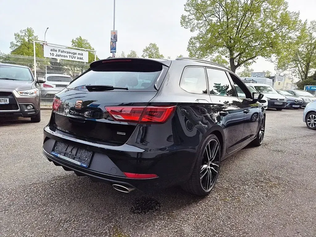 Usata Cupra Leon 300 CV (220 kW) 2019 Nero Berlina