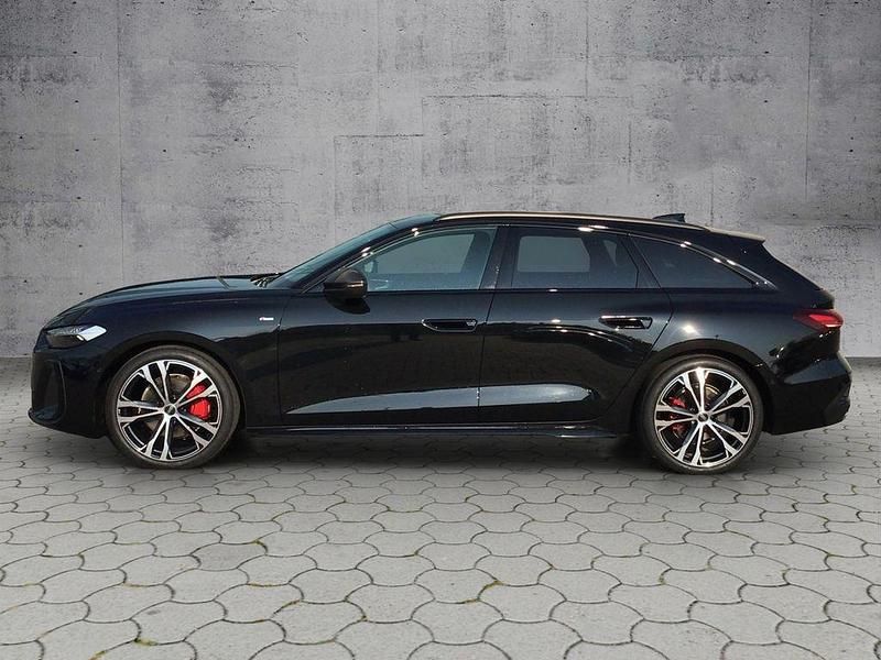 Gebraucht Audi A5 S-Line 204 PS (150 kW) 2025 Mythosschwarz metallic Kombi