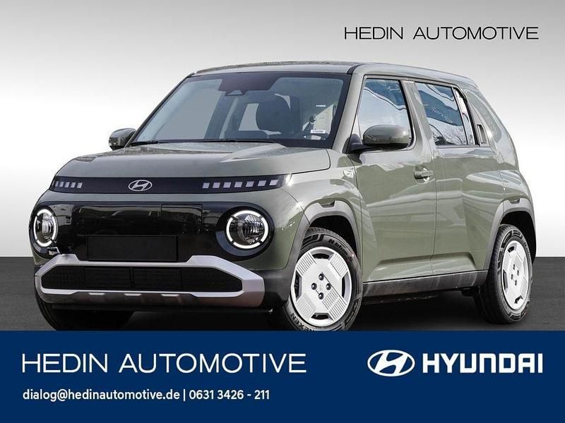 Tomboy khaki Gebraucht 2025 Hyundai Inster Select Kleinwagen | 20.190 € (Superpreis) - Bild 1/4