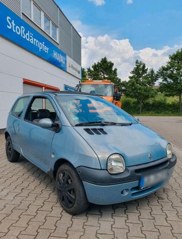 Blau Gebraucht 2004 Renault Twingo Kleinwagen | 1.450 € (Etwas zu teuer) - Bild 1/4