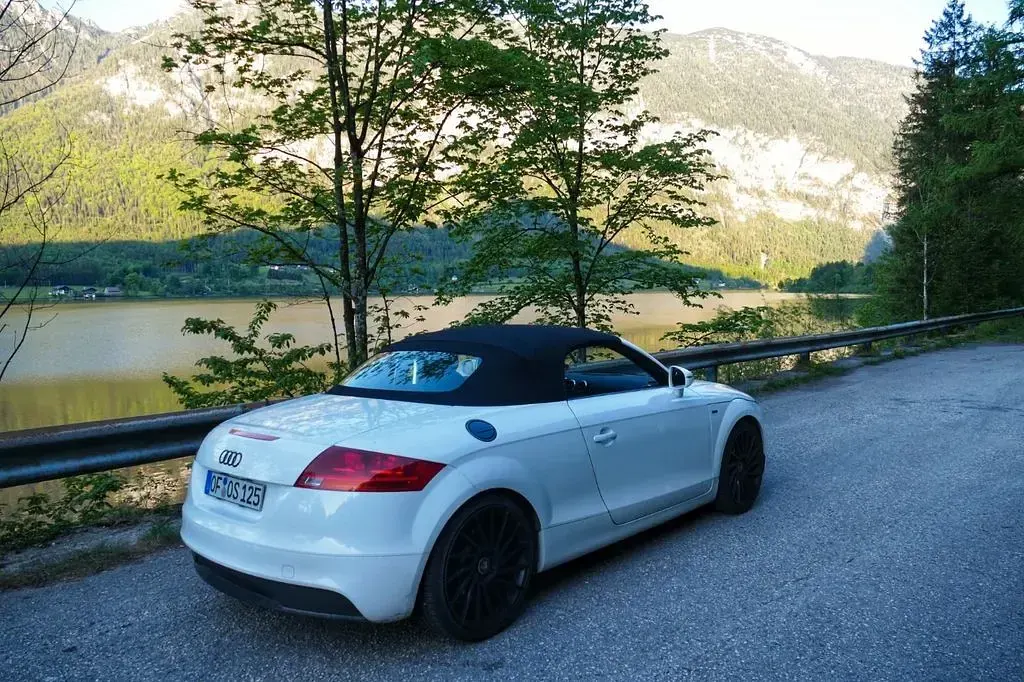 Gebraucht Audi TT Roadster S-Line 160 PS (117 kW) 2010 Weiß Cabrio