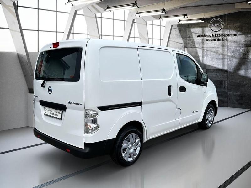 Gebraucht Nissan e-NV200 Comfort 80 kW (109 PS) 2020 Weiß Van / Kleinbus