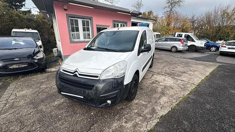 Weiß Gebraucht 2018 Citroën Berlingo Business Class Van / Kleinbus | 7.200 € (Fairer Preis) - Bild 1/4